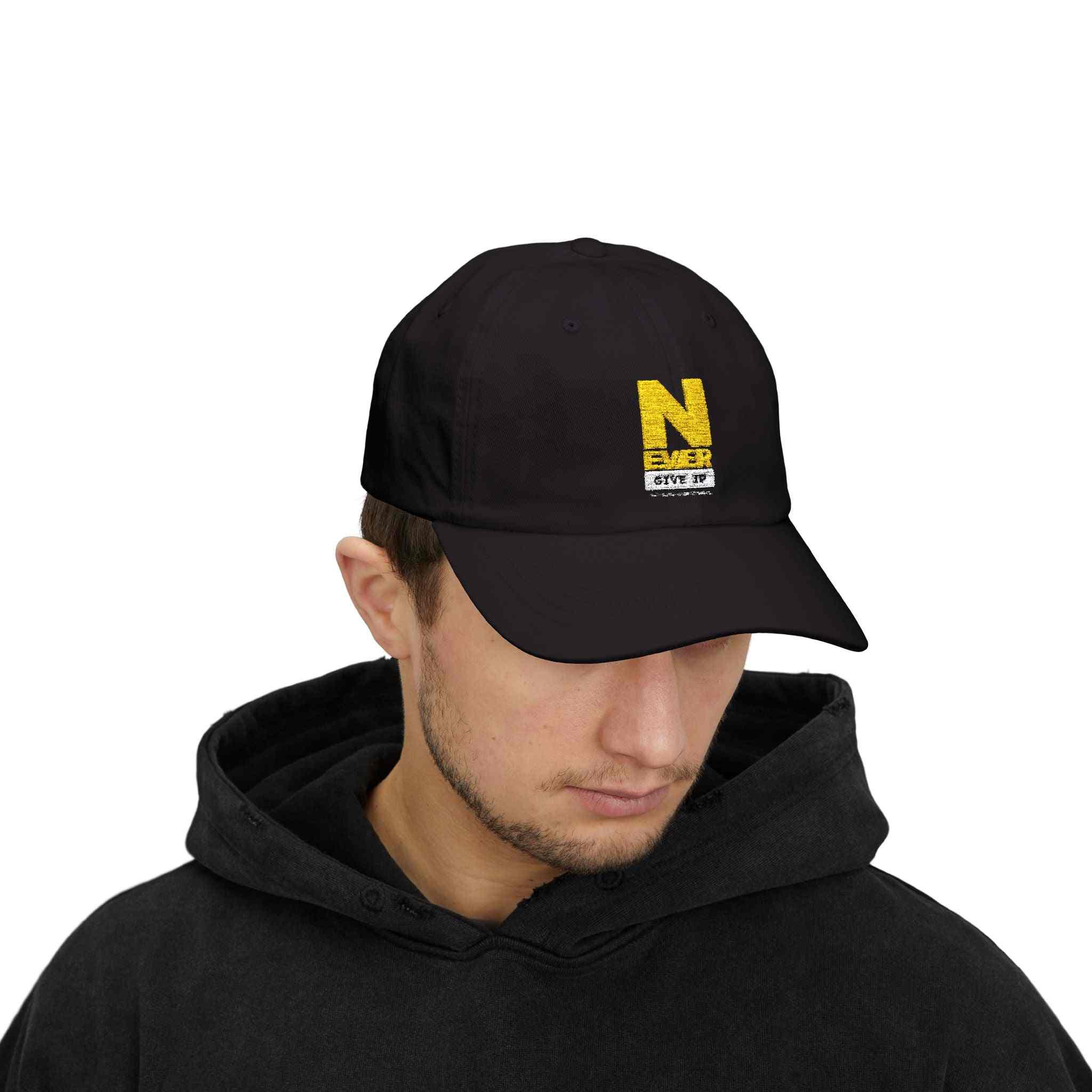 Photo de Classic Dad Cap - 'Never Give Up' Motivational Hat