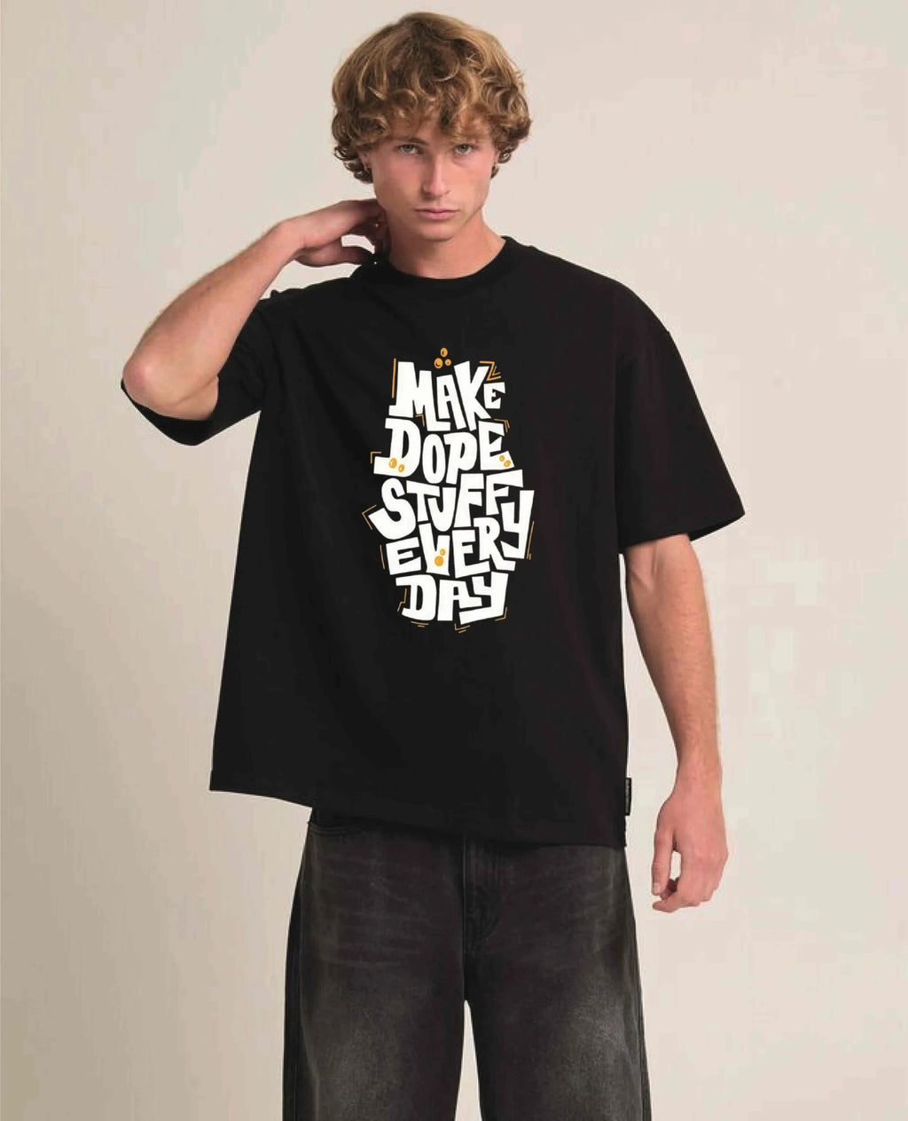 Photo de Motivational T-Shirt - Make Dope Stuff Every Day for Creatives